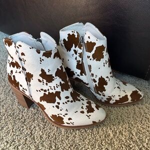 Brown cow pattern booties
